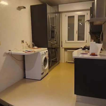 Inparma Ovest Apartment *